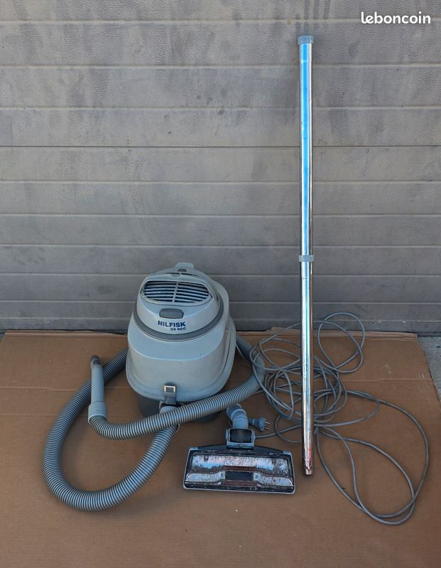 Aspirateur NILFISK GS 90C (image 1)