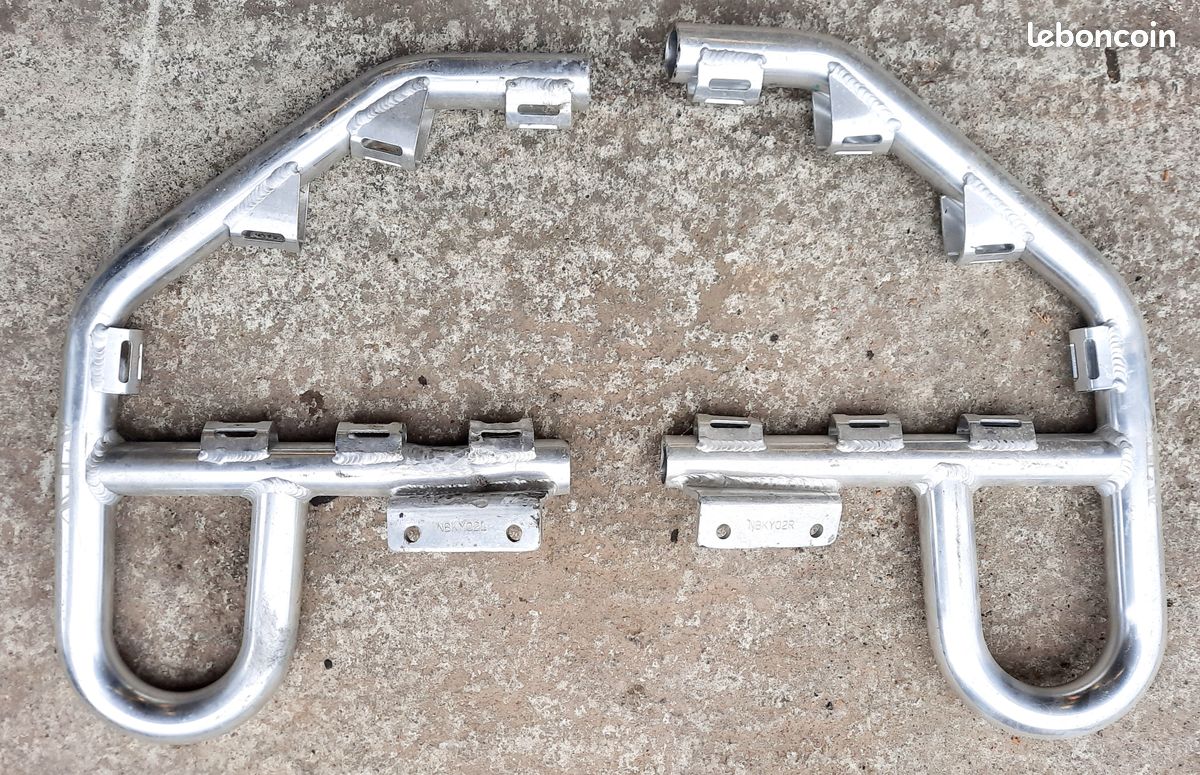Nerf bars chromés d'occasion pour quad prix envoi compris (image 2)