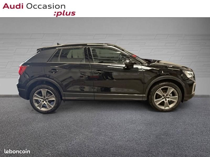 Audi Q2 35 TFSI 150ch Design S tronic 7 (image 14)