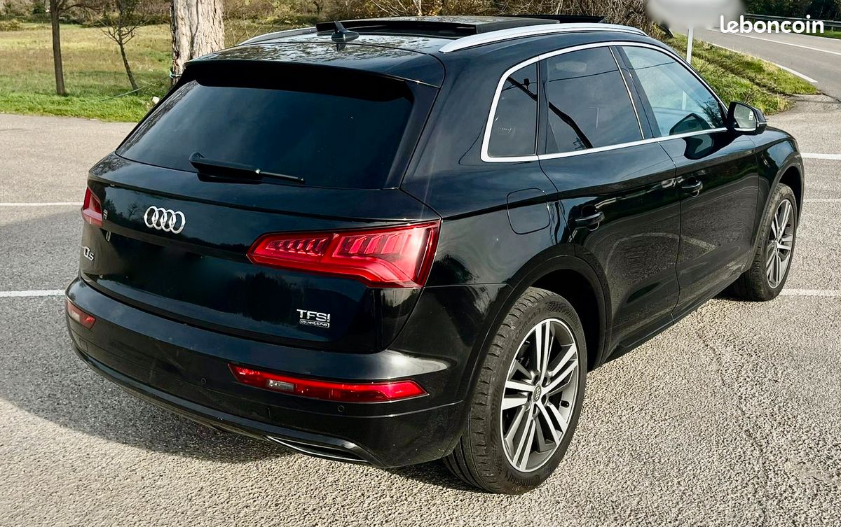 AUDI Q5 2.0 TFSI AVUS 16V Quattro S-Tronic7 252 CH. TOIT OUVR. Camera AR. Radar AV/AR. GPS. Sièges élec/chauff. Palettes. Moteur à chaîne (image 2)