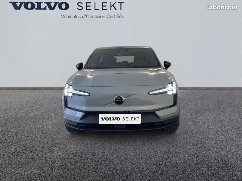 Volvo EX30 Single Extended Range 272ch Plus (image 4)