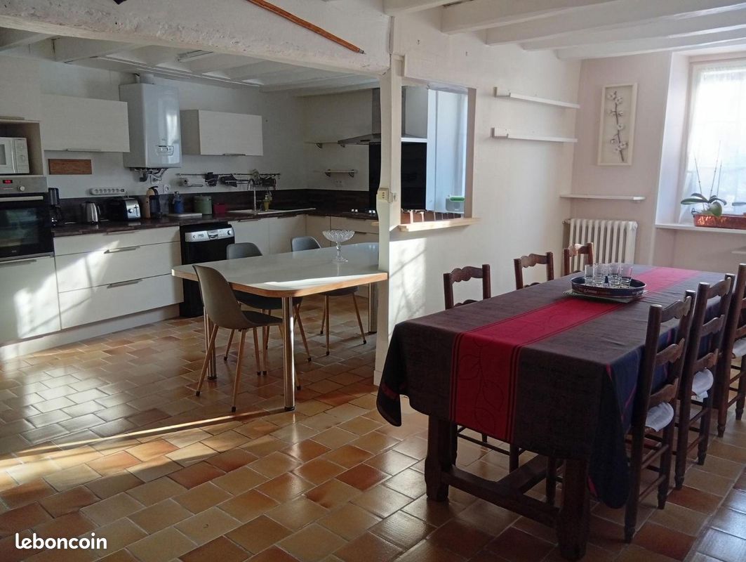 Maison 4 pièces 126 m² · à Roches · 126 m² · 152 500 €