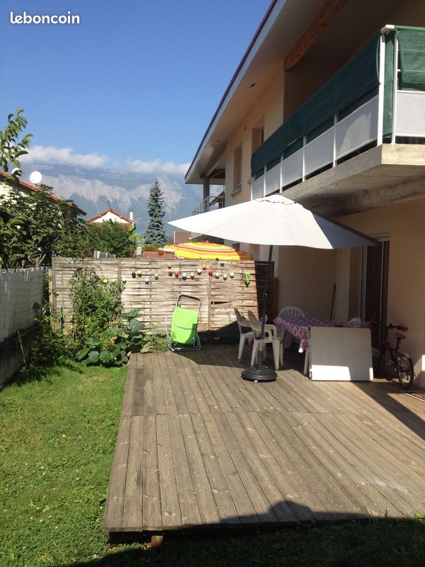 Appartement 3 pièces 70 m² · à Domène · 70 m² · 1 150 €