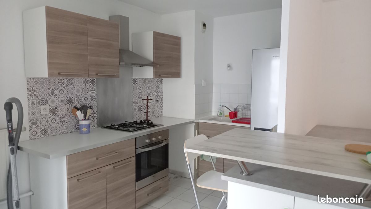 Appartement 2 pièces 46 m² · à Grenoble · 46 m² · 735 €/mois