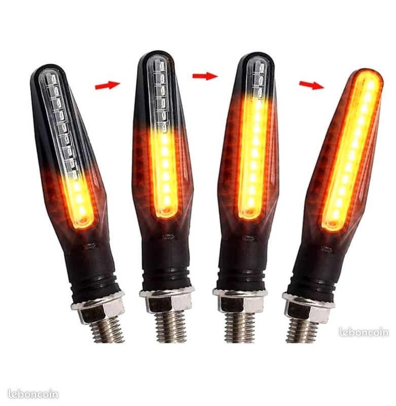 Feux Clignotants Pour Piaggio MP3 Année 2010, Occasion En Bon état - Pièce Générique