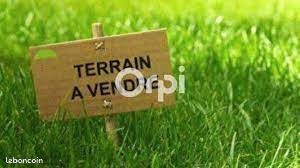 Terrain 1 028 m² Mano · 65 000 €