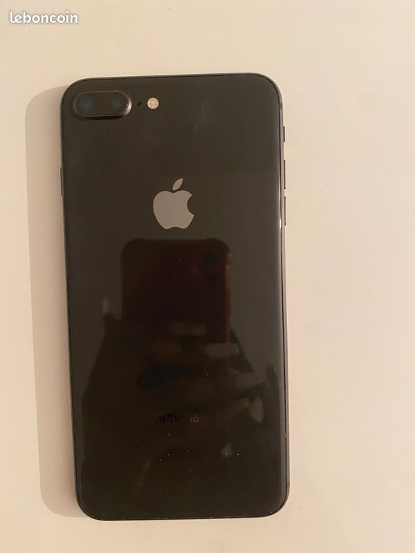 IPhone 8 plus (image 1)