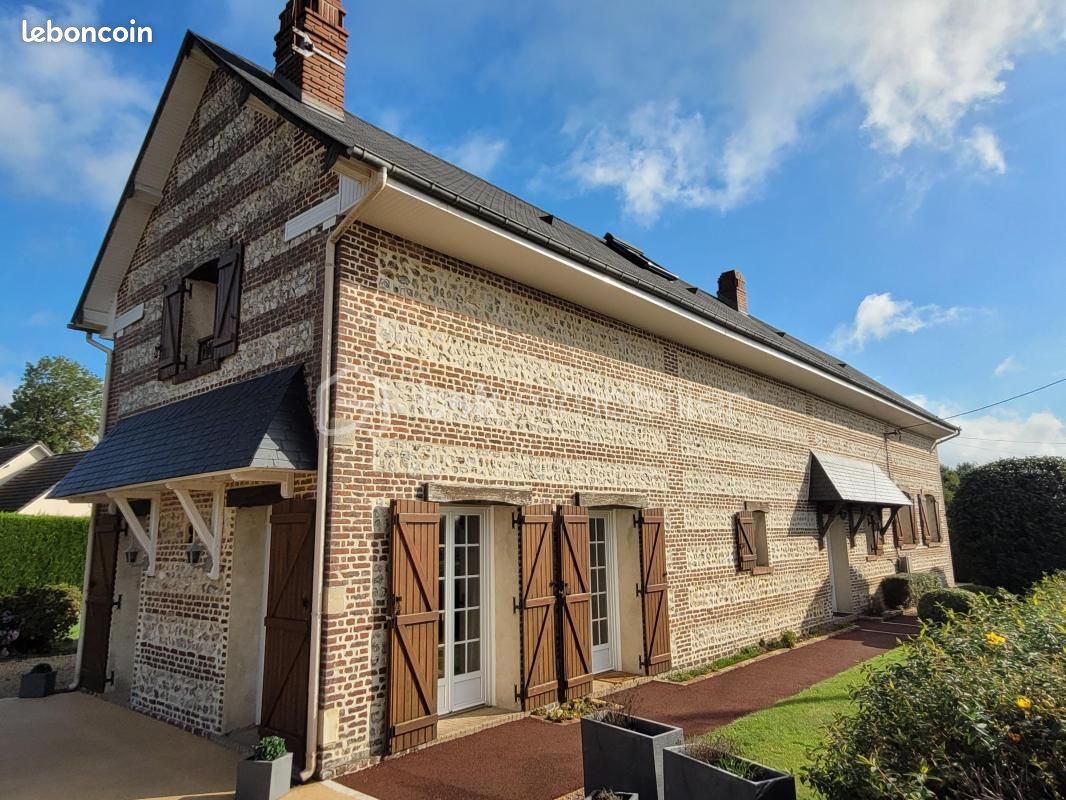 Maison 6 pièces 193 m² · à La Remuée · 193 m² · 370 000 €