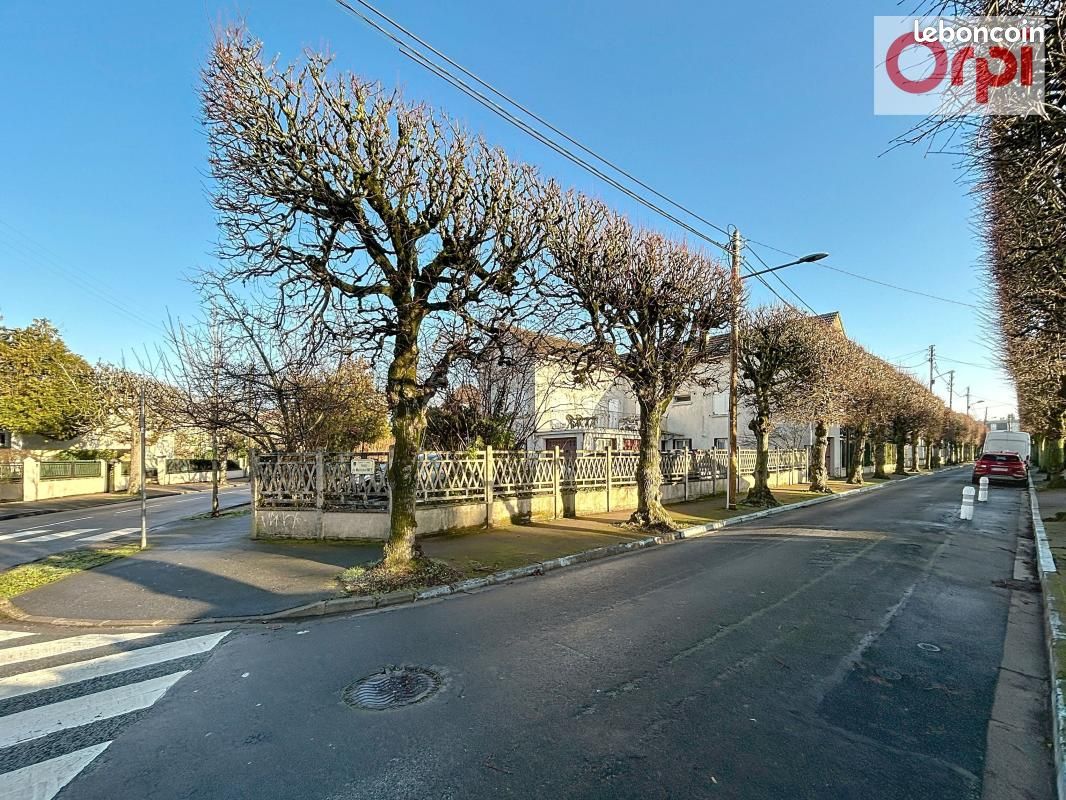 Appartement 1 pièce 291 m² · à Vigneux-sur-Seine · 291 m² · 837 000 €