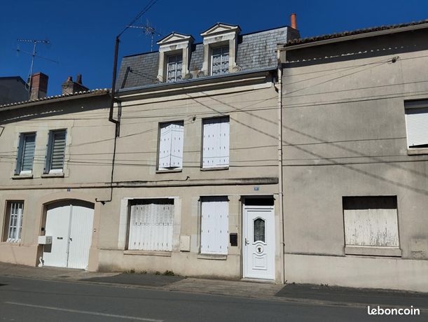 Maison de ville 9 pièces 180 m²