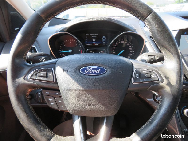 Ford KUGA 2.0 TDCI 150CH STOP&START VIGNALE 4X4 POWERSHIFT + ATTELAGE (image 12)