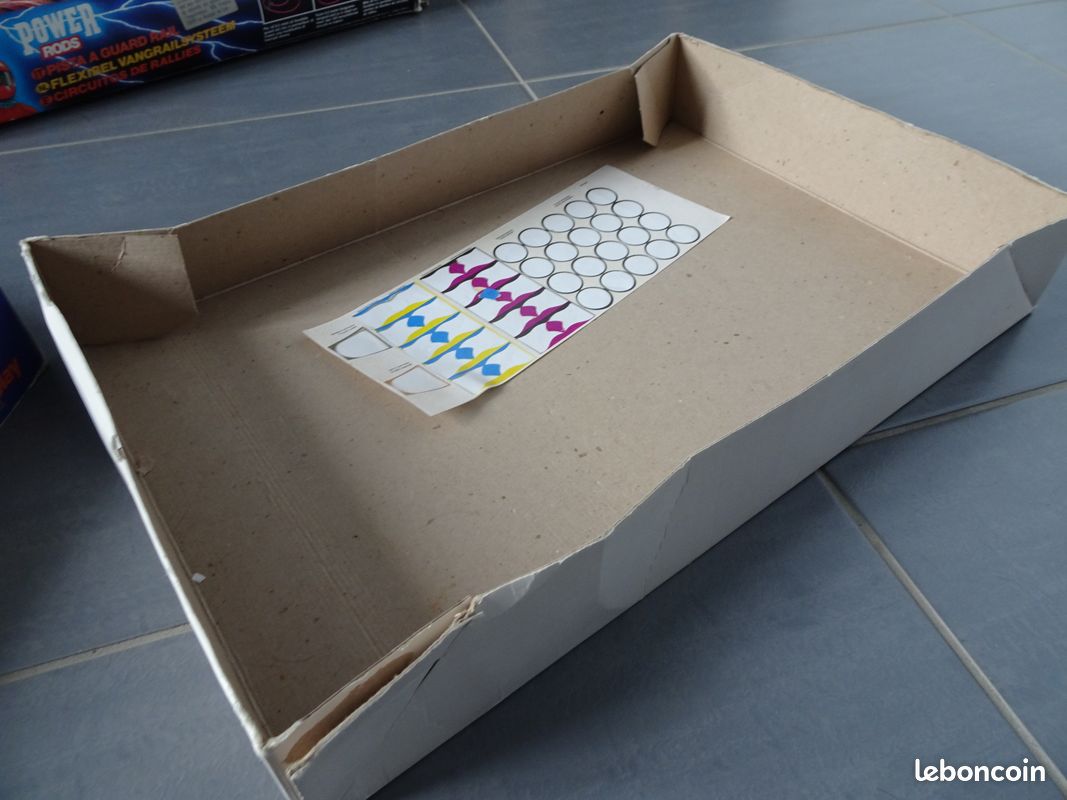 Gay-Play : Donjons et catapultes : jeu | INA