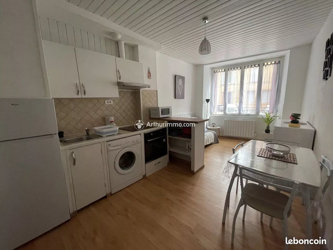 Appartement 2 pièces 31 m² · à Millau · 31 m² · 460 €/mois