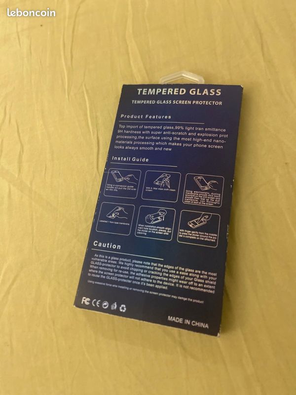 Kit vitre de protection iPhone 11 Pro Max (image 4)