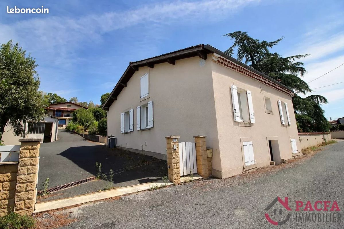 Maison 5 pièces 130 m² · à Castres · 130 m² · 158 000 €