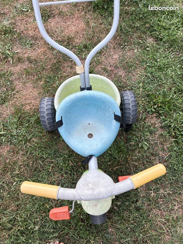 1er vélo bébé (image 4)