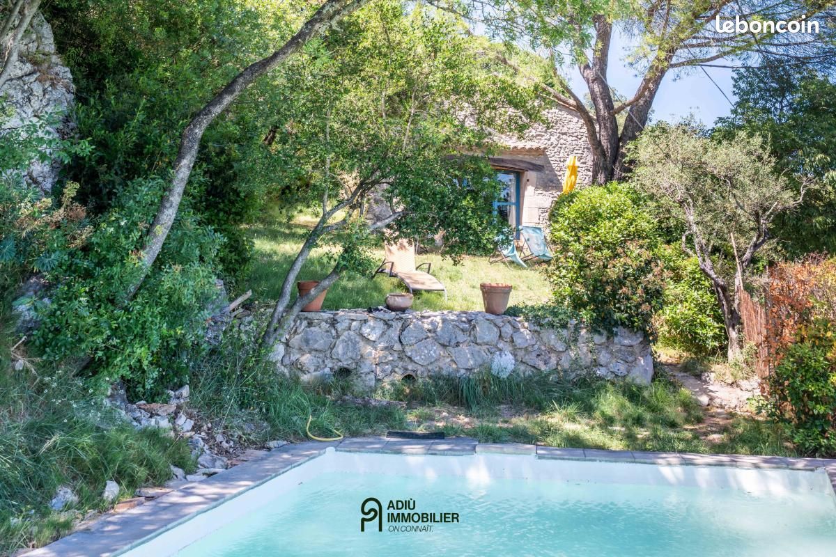 Maison 6 pièces 158 m² · à Uzès · 158 m² · 385 000 €
