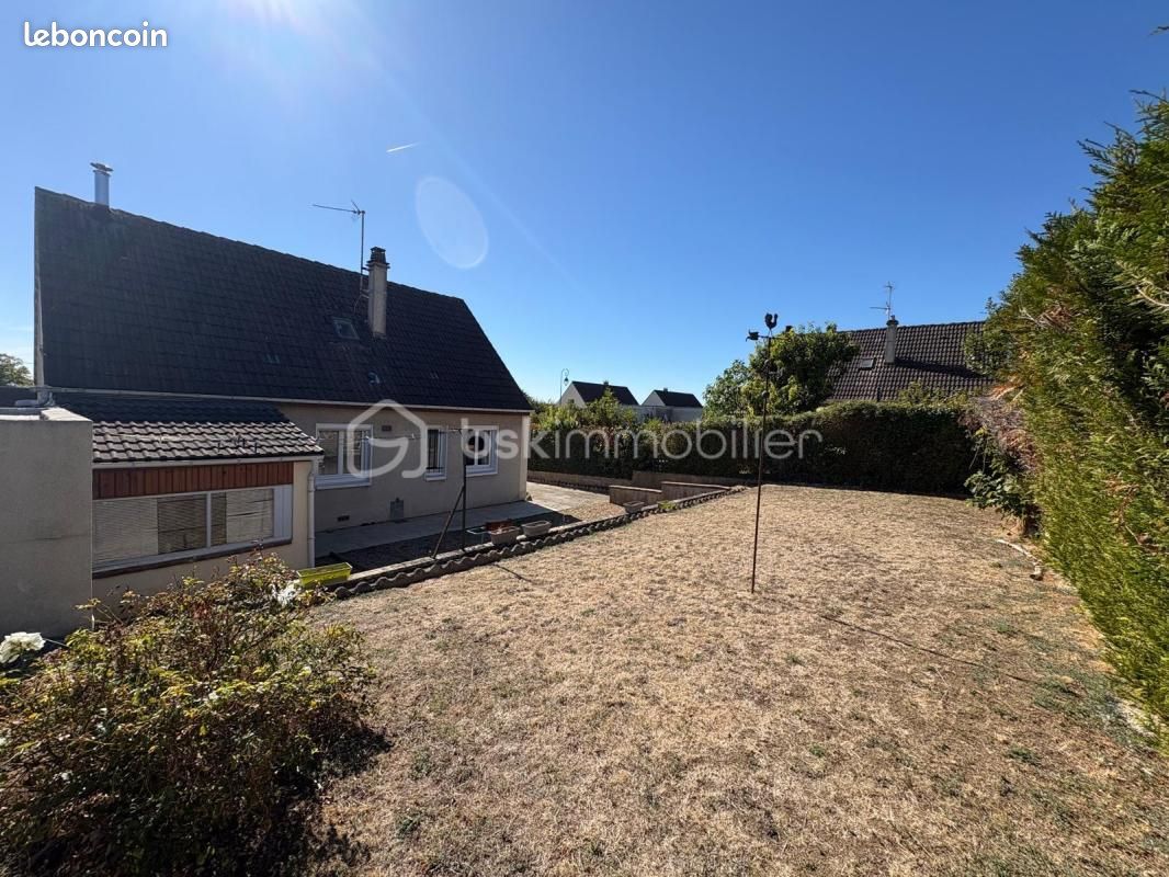 Maison 4 pièces 98 m² · à La Grande-Paroisse · 98 m² · 195 000 €