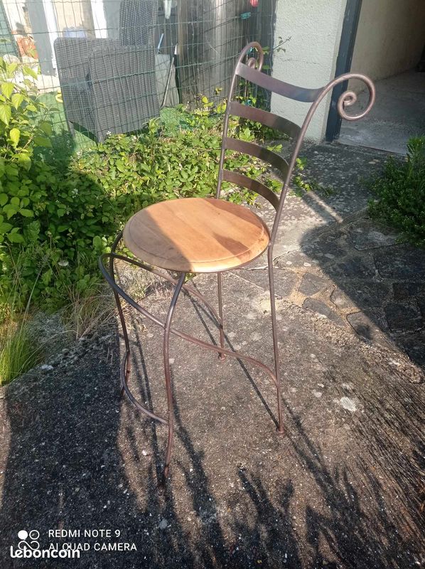 Tabouret de bar en acier et bois (image 3)