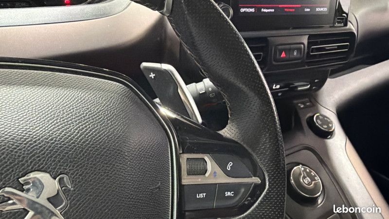 Peugeot RIFTER BLUEHDI 130CH S&S STANDARD GT LINE EAT8 (image 24)