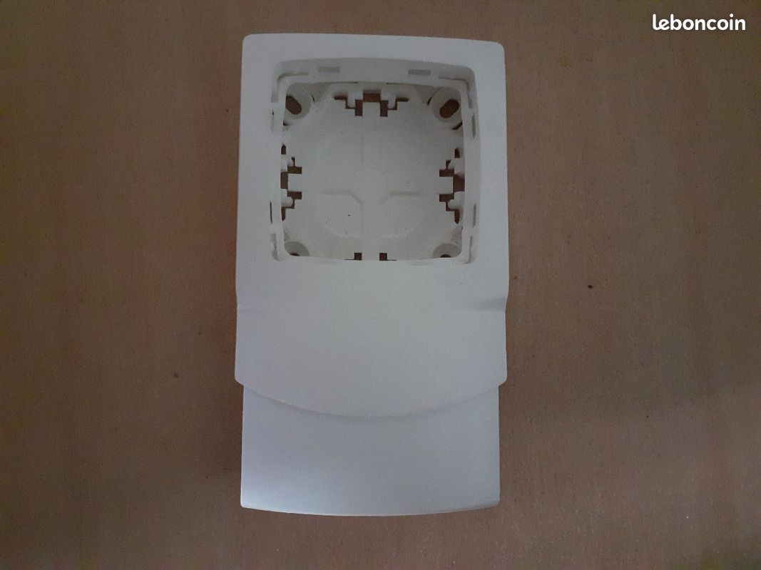 Lots : 6 Boîtiers Legrand (image 3)