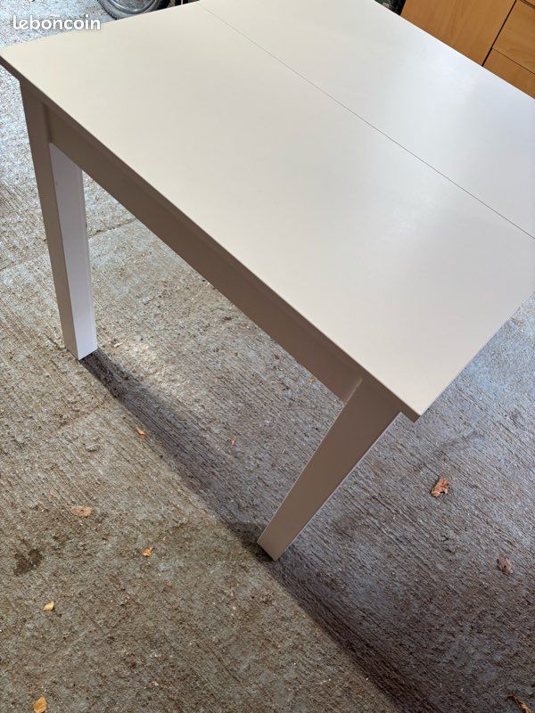 Table blanche avec rallonge (image 2)