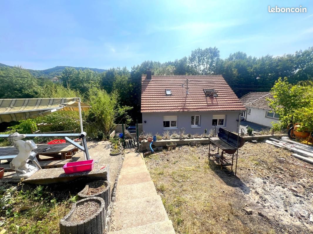 Maison 7 pièces 156 m² · à Wisches · 156 m² · 263 500 €