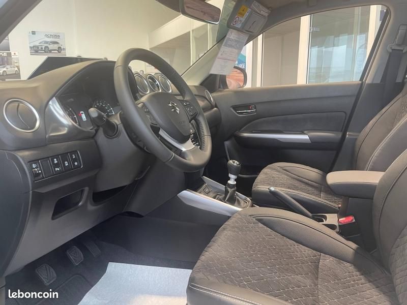 Suzuki Vitara 1.4 Boosterjet Hybrid 110ch Style MY25 (image 7)