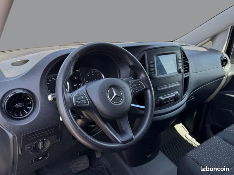 Mercedes Vito 116 CDI Fourgon Compact 9G-Tronic (image 12)