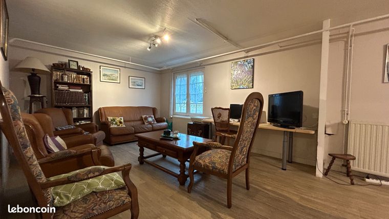 Propriété 6 pièces 136 m²