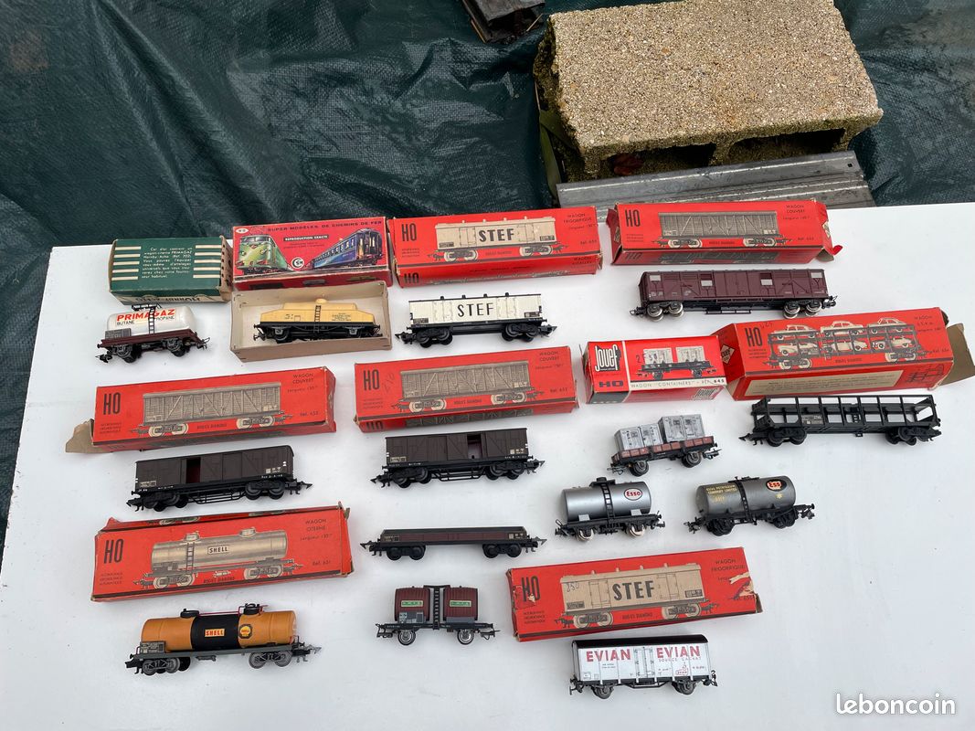 Lot De Wagons De Marchandise Jouef – Occasion Pour Train Miniature