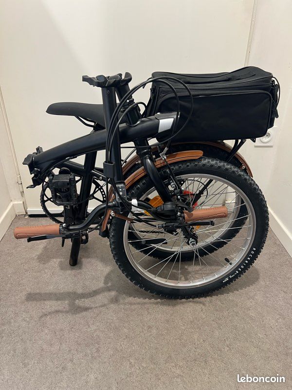 Vélo pliant / pliable Décathlon modèle ( Tilt / Fold ) (image 7)