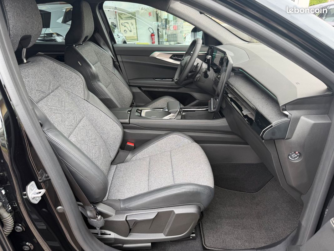 Renault rafale 1.2 e-tech full hybrid 200 techno (image 7)