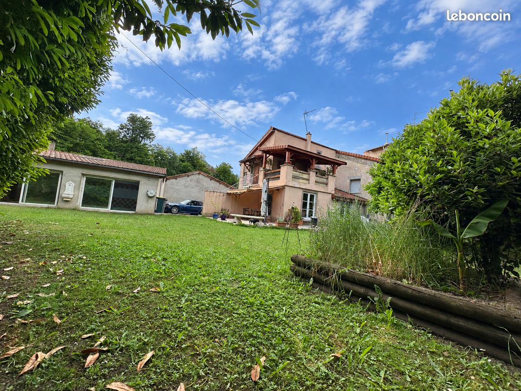 Maison 6 pièces 142 m² · à Firminy · 142 m² · 357 000 €