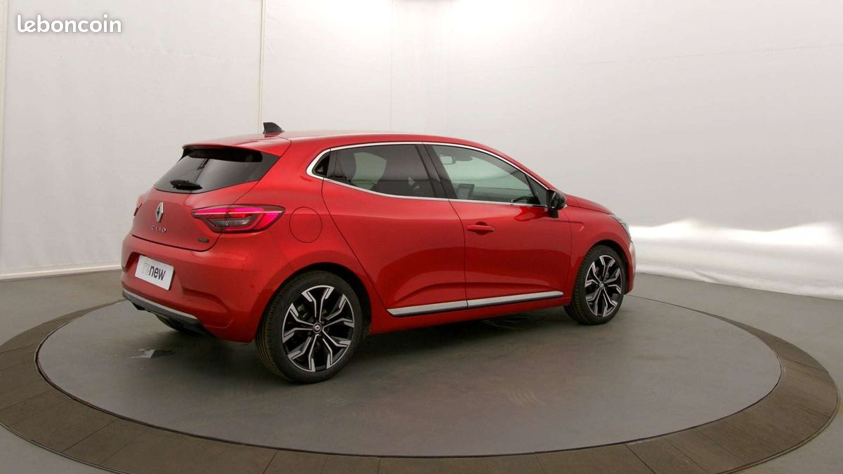 Renault clio e tech full hybrid 145 techno (image 2)