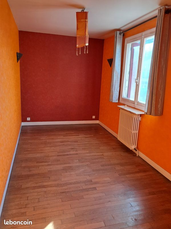 Maison 5 pièces 70 m² · à Cherré-au · 70 m² · 140 000 €