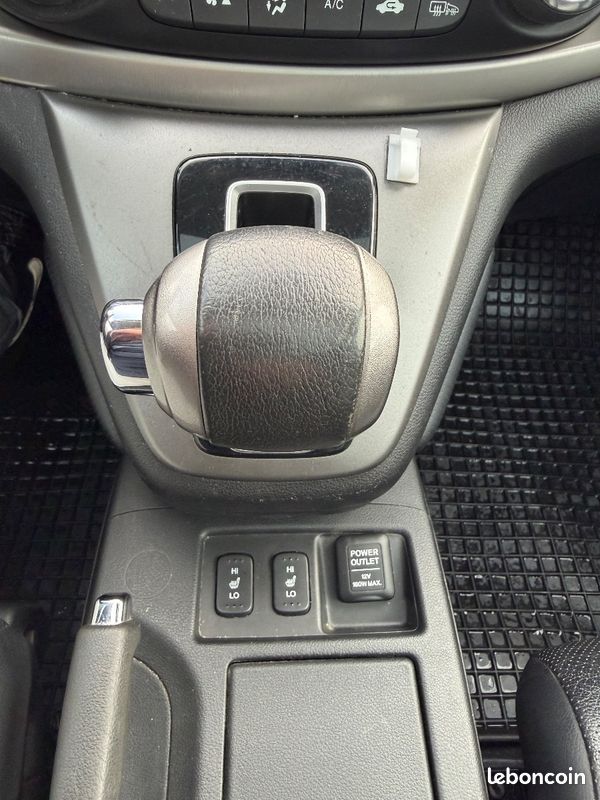 HONDA CR-V Executive 4WD 2.2 CRD 150 BVA (image 17)