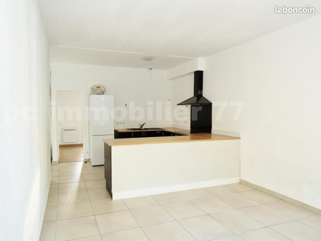 Appartement 3 pièces 53 m² · à Melun · 53 m² · 129 000 €
