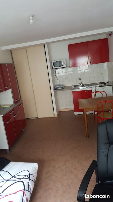 Appartement 1 pièce 21 m² · à Guingamp · 21 m² · 365 €