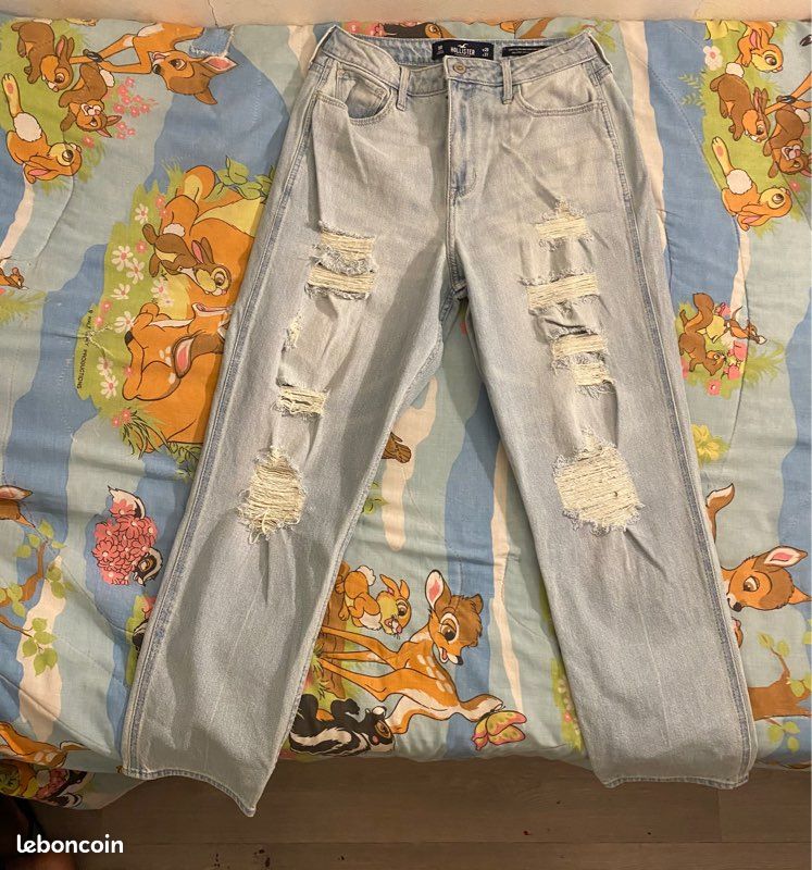 Jean boyfriend troué hollister (image 2)