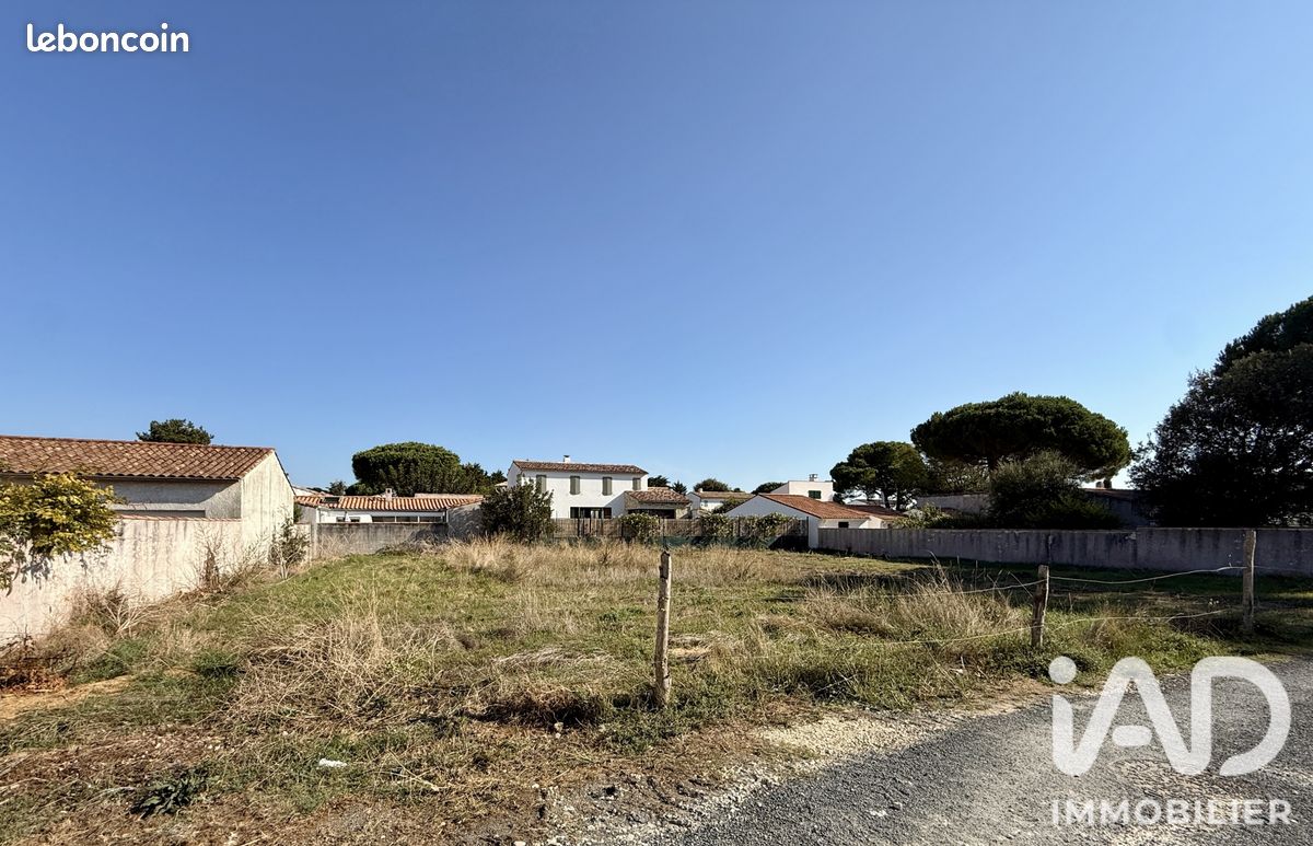 Terrain 686 m² · à La Couarde-sur-Mer · 686 m² · 590 000 €