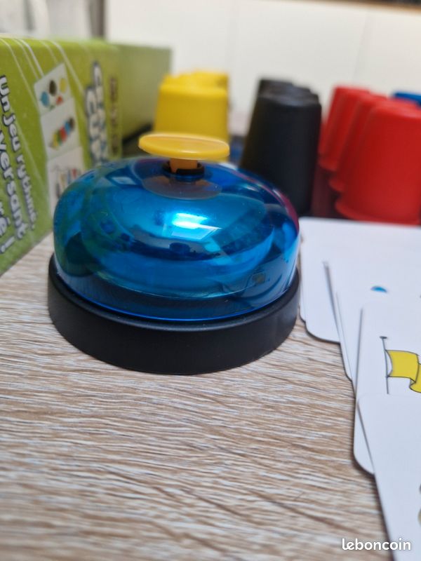 Gigamic- Jeu de Réflexe-Crazy Cups Plus, 6 ans to 99 ans, AMHCP Gigamic- Jeu de Réflexe-Crazy Cups Plus, 6 ans to 99 ans, AMHCP