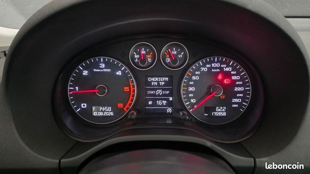 Audi a3 sportback 2.0 tdi 140 exclusive line - sieges chauffant / regulateur vitesse / distri ok (image 28)