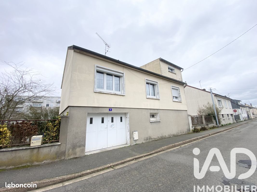 Maison 4 pièces 85 m² · à Lucé · 85 m² · 130 000 €