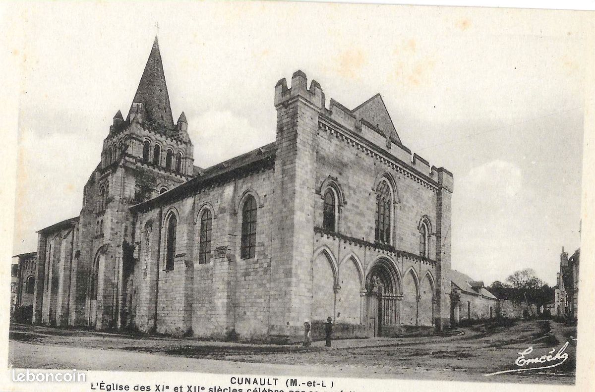 Lot de 136 cartes postales anciennes, theme : eglises, cathedrales, abbayes ... (image 11)