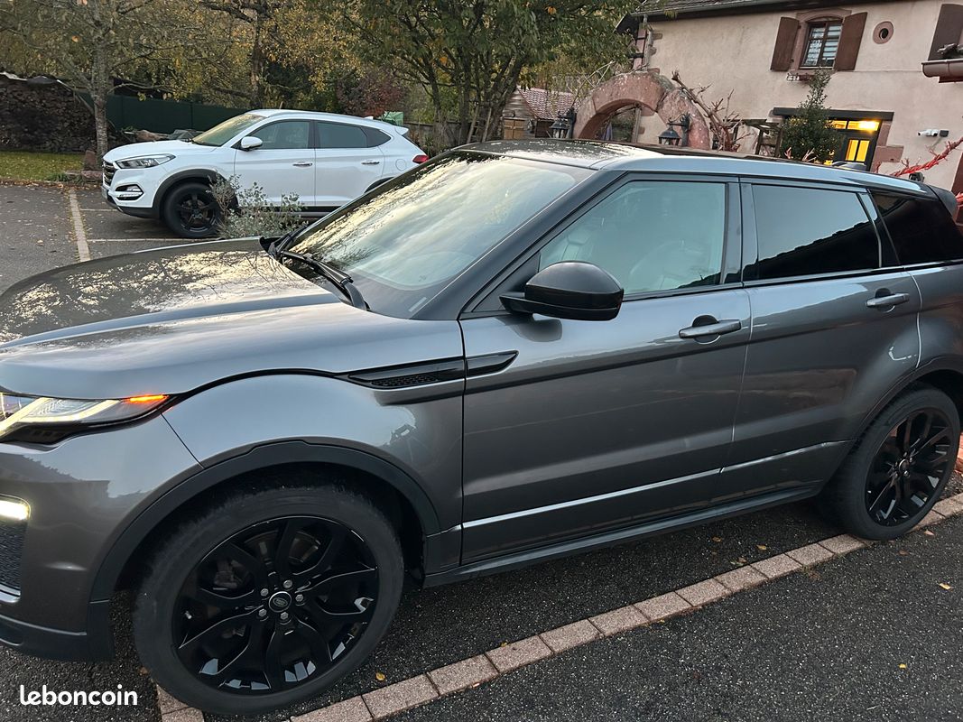 Range Rover évoque 2016 black édition (image 1)