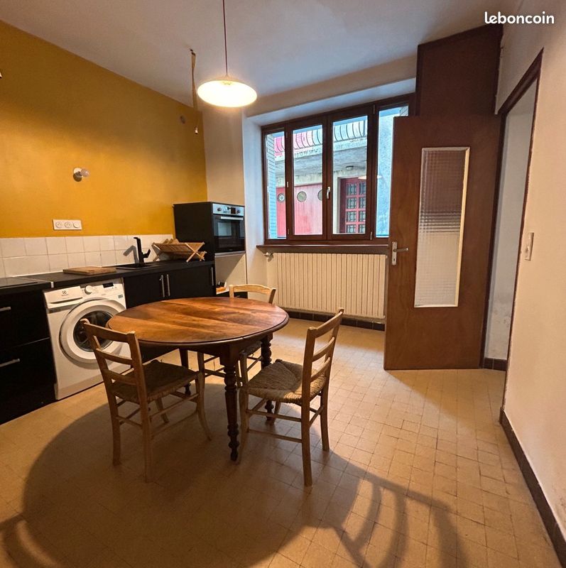 Maison 3 pièces 80 m² · à Die · 80 m² · 870 €/mois