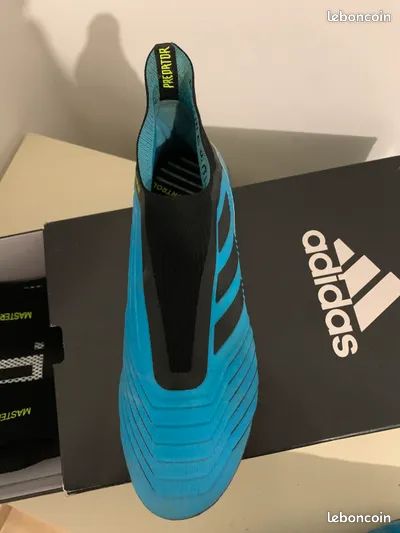 Adidas crampons vissés foot sans lacet (image 4)