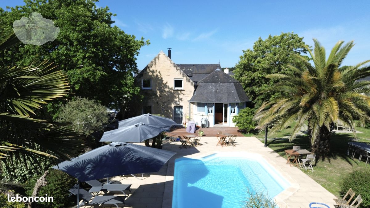 Maison 14 pièces 265 m² · à Névez · 265 m² · 860 000 €