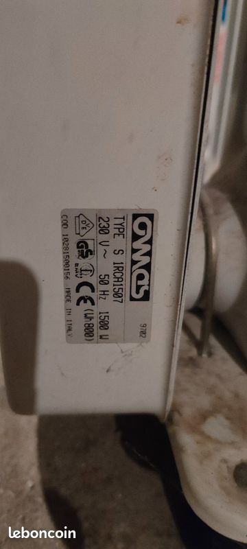 Radiateur 1500W sur roulettes (image 2)